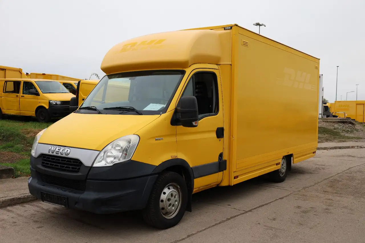 Iveco IS35SI2AA Daily/ Regalsystem/Luftfeder/1. Hand/ - Box van: picture 2 Iveco IS35SI2AA Daily/ Regalsystem/Luftfeder/1. Hand/ - Box van: picture 2