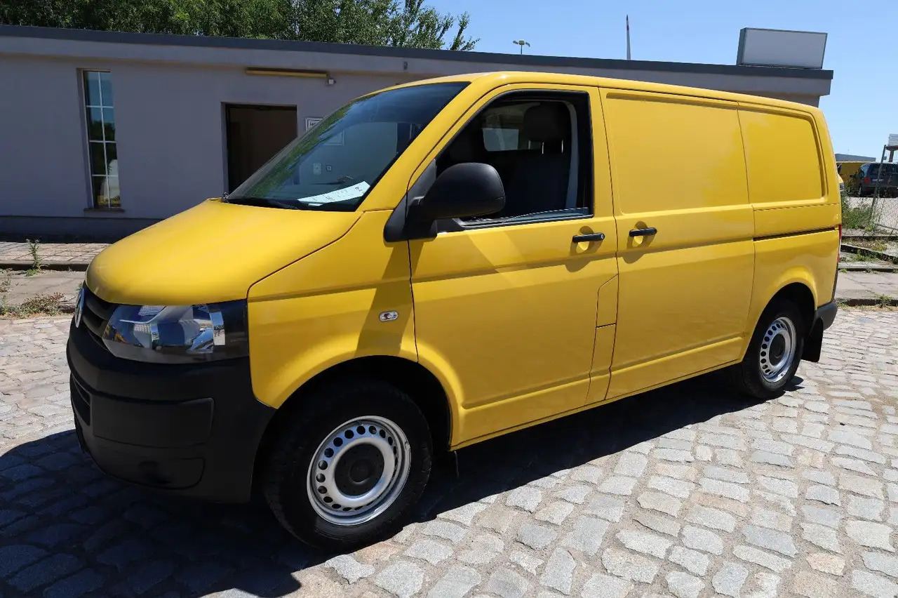 Volkswagen T5 Transporter Kasten-Kombi 2.0 TDI/EU5 - Car: picture 2 Volkswagen T5 Transporter Kasten-Kombi 2.0 TDI/EU5 - Car: picture 2