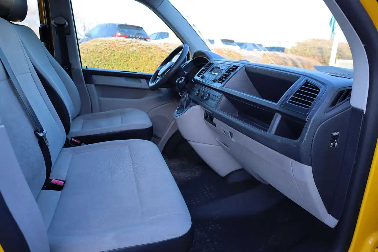 New Car Volkswagen T6 Transporter / 2.0 TDI/EU6/1.Hand: picture 12