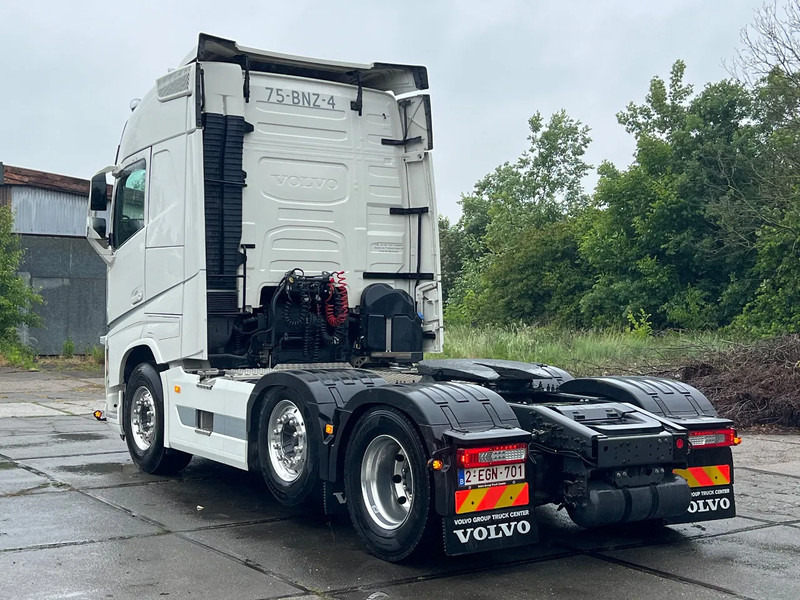 Volvo FH 500 STEERING AXLE***LIFT AXLE***FH500 6x2*** - Tractor unit: picture 4 Volvo FH 500 STEERING AXLE***LIFT AXLE***FH500 6x2*** - Tractor unit: picture 4