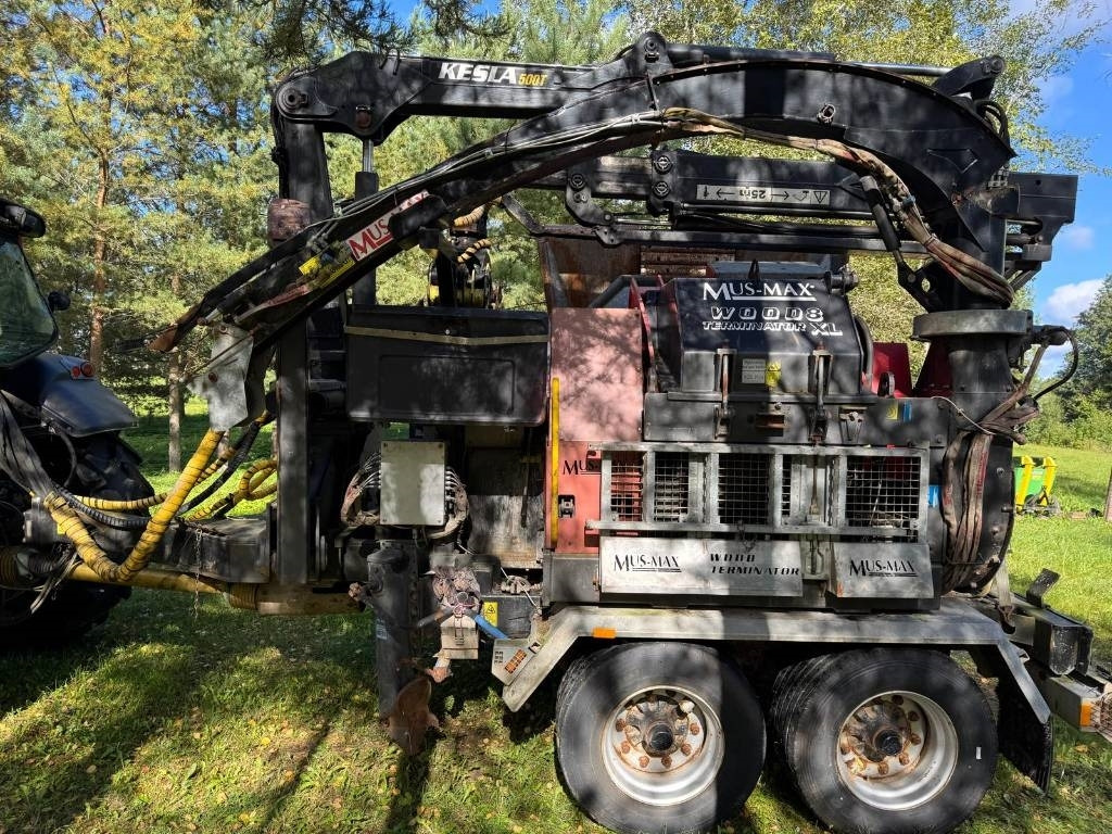 Forestry tractor, Wood chipper Mus-Max WT 8 XLZ: picture 17