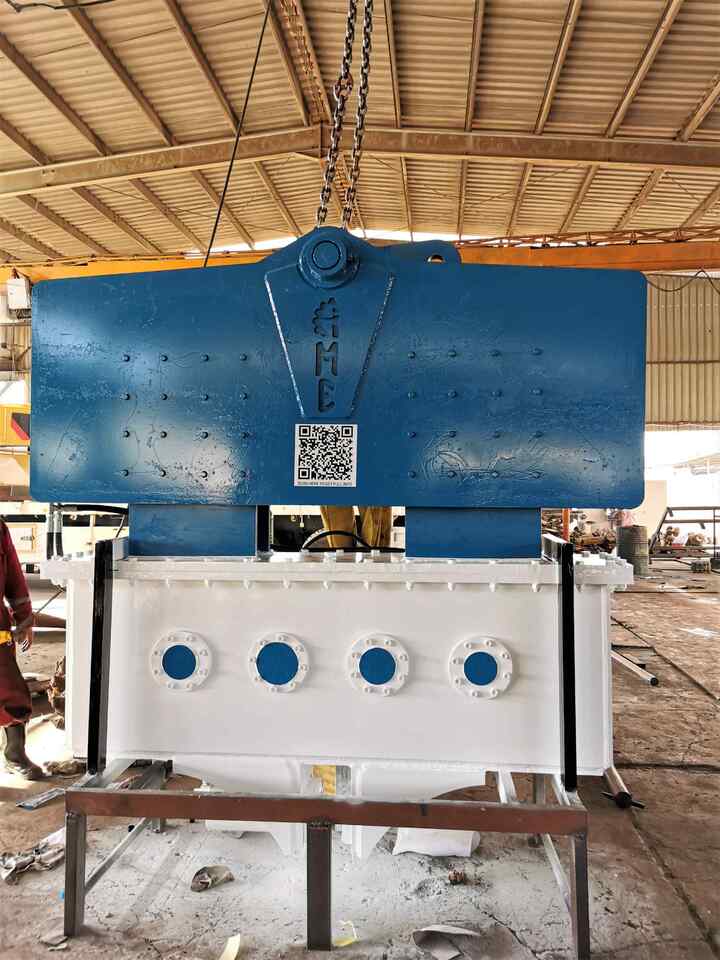 AME Crane Vibratory Pile hammer - Hydraulic hammer for Crane: picture 5 AME Crane Vibratory Pile hammer - Hydraulic hammer for Crane: picture 5