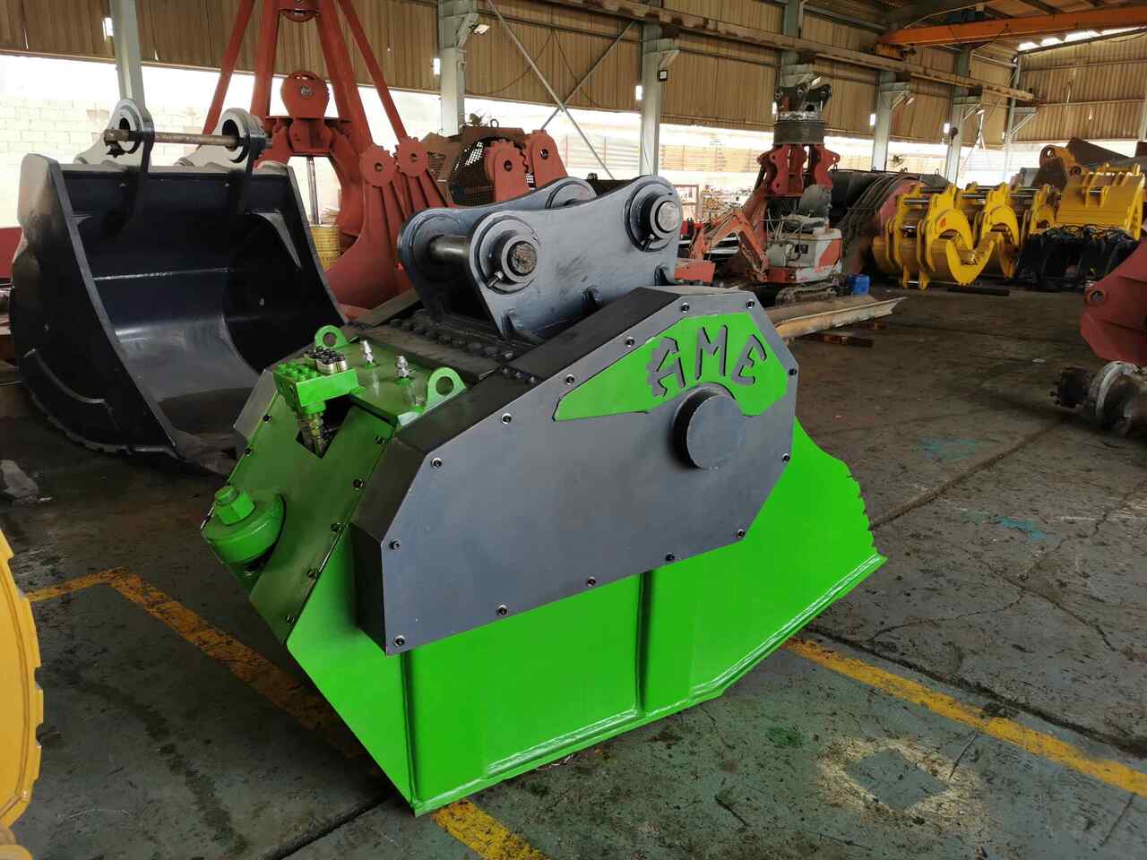 AME MCX 20 Crusher Bucket - Bucket for Excavator: picture 3 AME MCX 20 Crusher Bucket - Bucket for Excavator: picture 3
