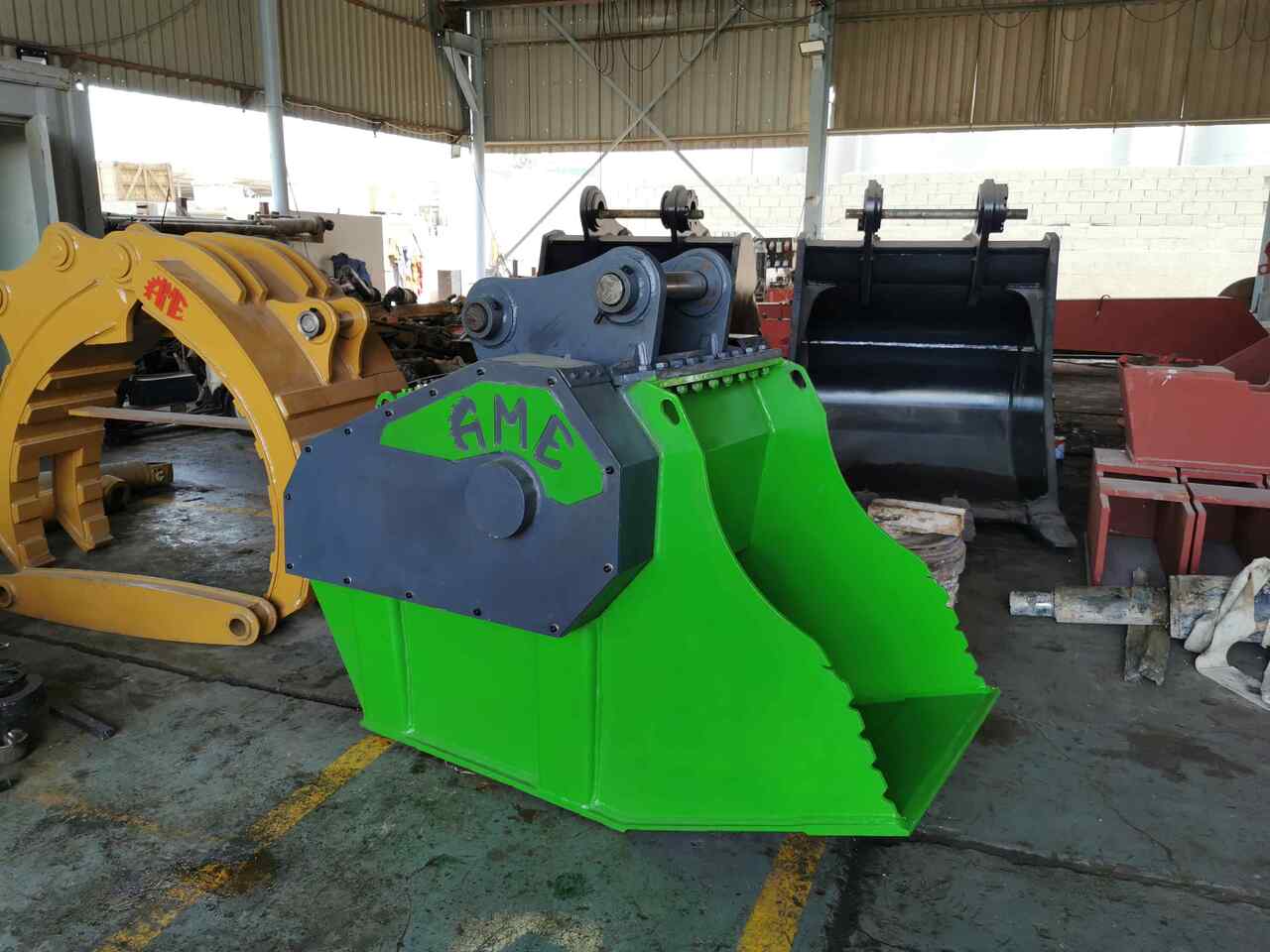 AME MCX 20 Crusher Bucket - Bucket for Excavator: picture 2 AME MCX 20 Crusher Bucket - Bucket for Excavator: picture 2