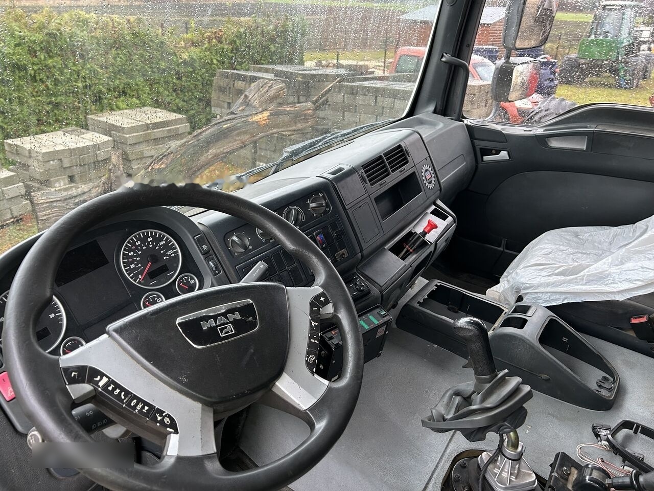 Vacuum truck MAN TGA 26.390 comi tanker: picture 8 Vacuum truck MAN TGA 26.390 comi tanker: picture 8