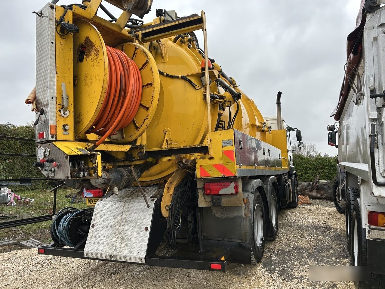 Vacuum truck MAN TGA 26.390 comi tanker: picture 6 Vacuum truck MAN TGA 26.390 comi tanker: picture 6