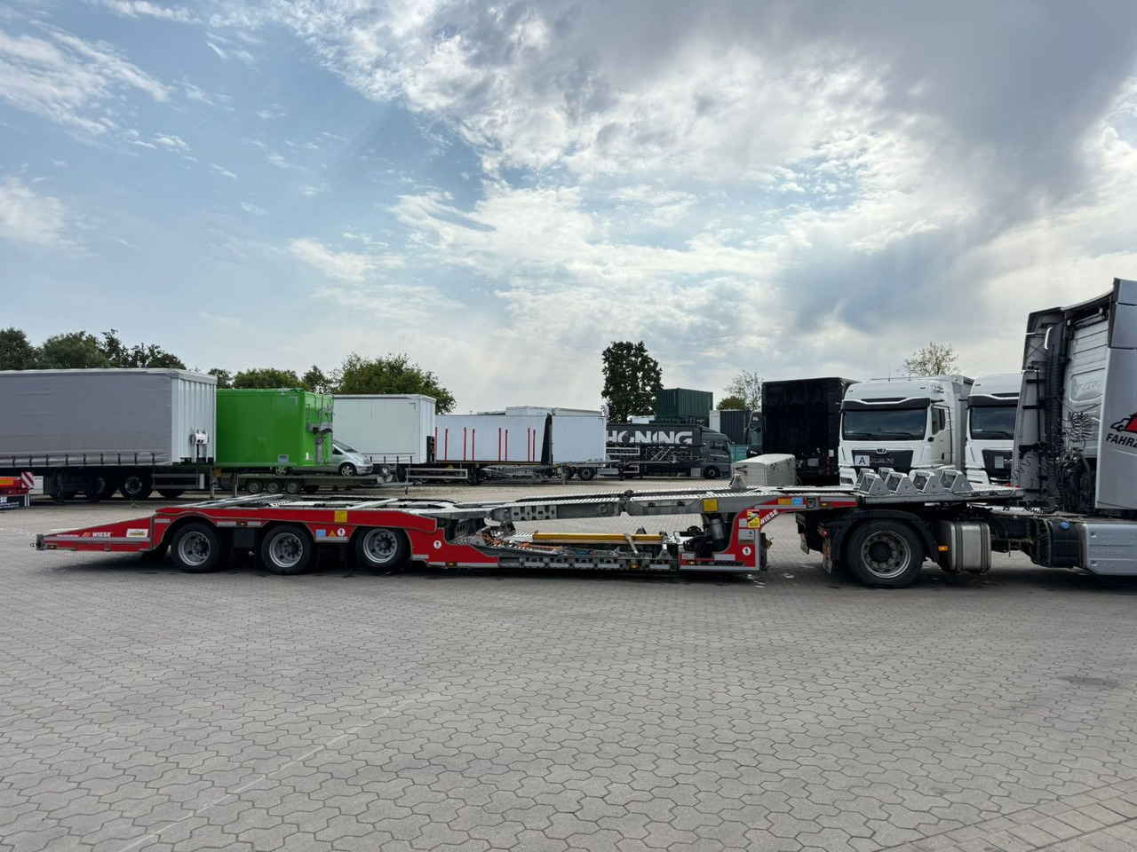 Kässbohrer K.SOK Truck/Car Transporter - Autotransporter semi-trailer: picture 2 Kässbohrer K.SOK Truck/Car Transporter - Autotransporter semi-trailer: picture 2