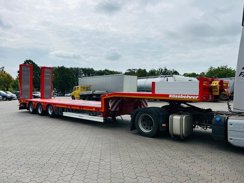 Kässbohrer SLS.HS Tieflader mit hydr. Schwanenhals - Low loader semi-trailer: picture 4 Kässbohrer SLS.HS Tieflader mit hydr. Schwanenhals - Low loader semi-trailer: picture 4