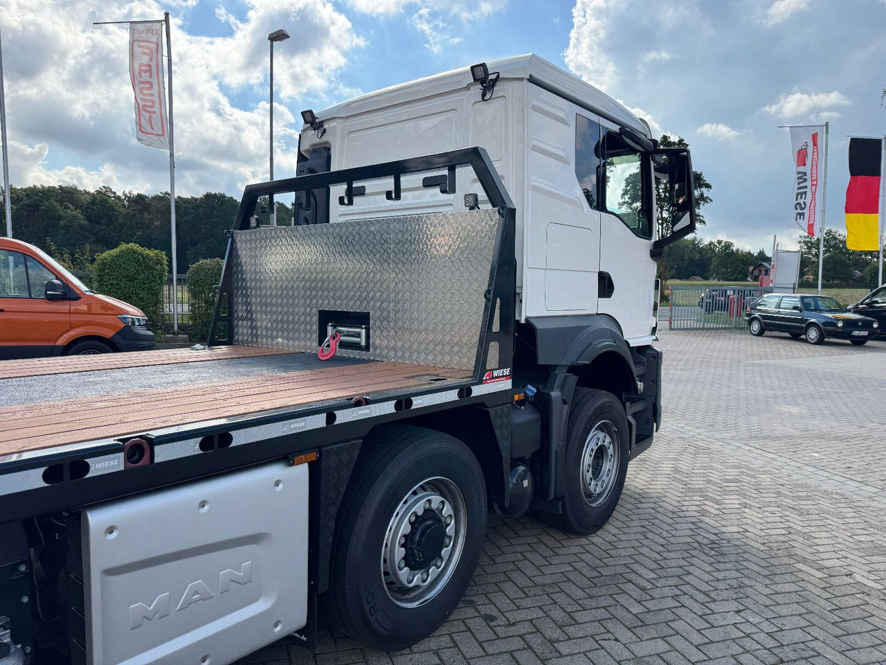 MAN TGS 35.520 8x2H Baumaschinentransporter - Tow truck: picture 5 MAN TGS 35.520 8x2H Baumaschinentransporter - Tow truck: picture 5