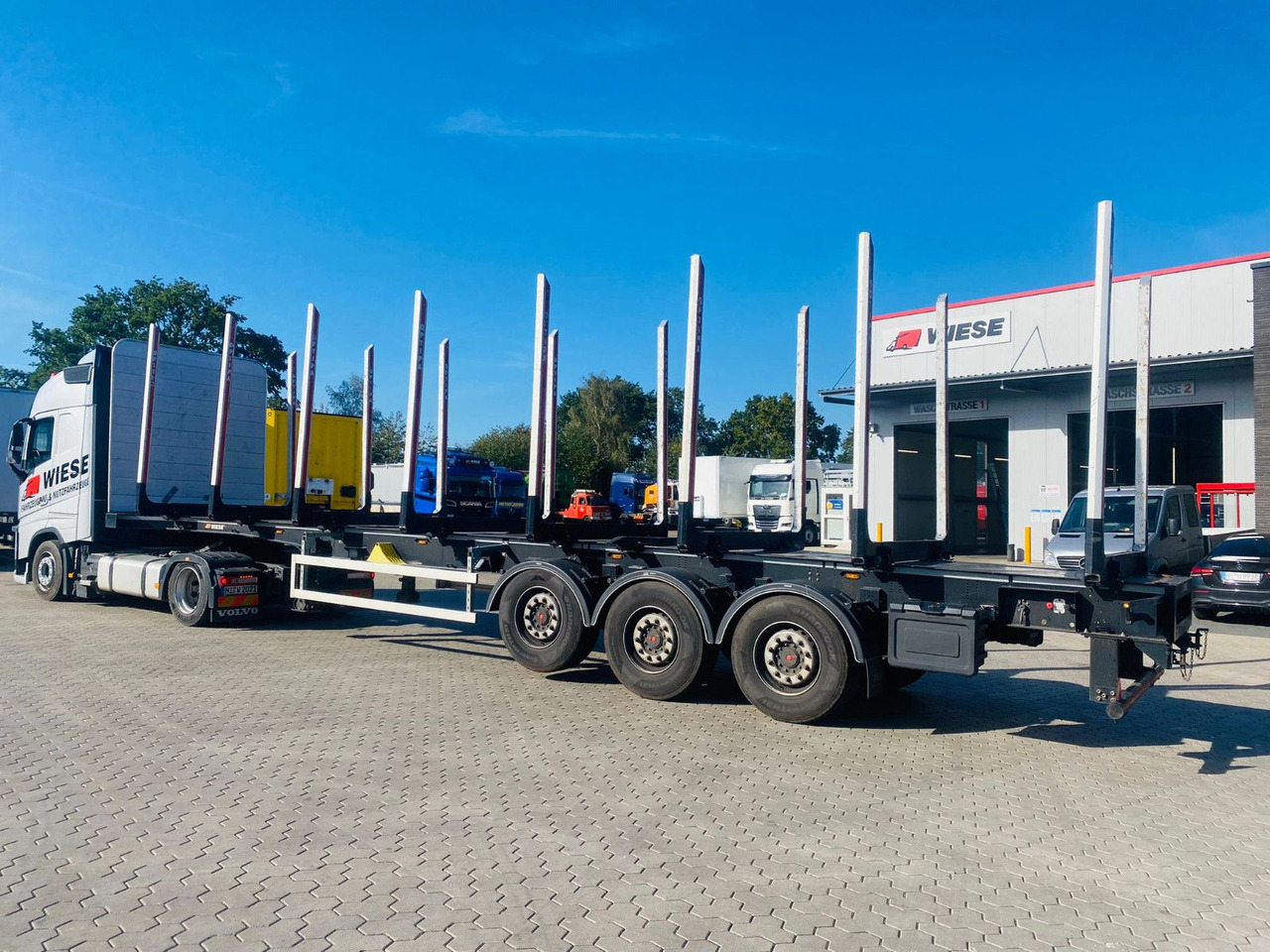 PAVIC Holzauflieger mit Schemel und Rungen - Timber semi-trailer: picture 4 PAVIC Holzauflieger mit Schemel und Rungen - Timber semi-trailer: picture 4