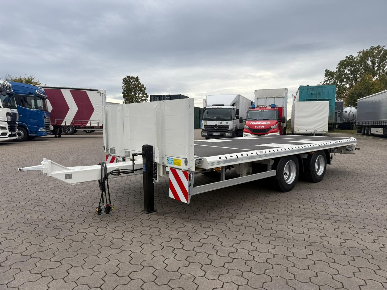 Tandemanhänger Plattform - Dropside/ Flatbed trailer: picture 2 Tandemanhänger Plattform - Dropside/ Flatbed trailer: picture 2