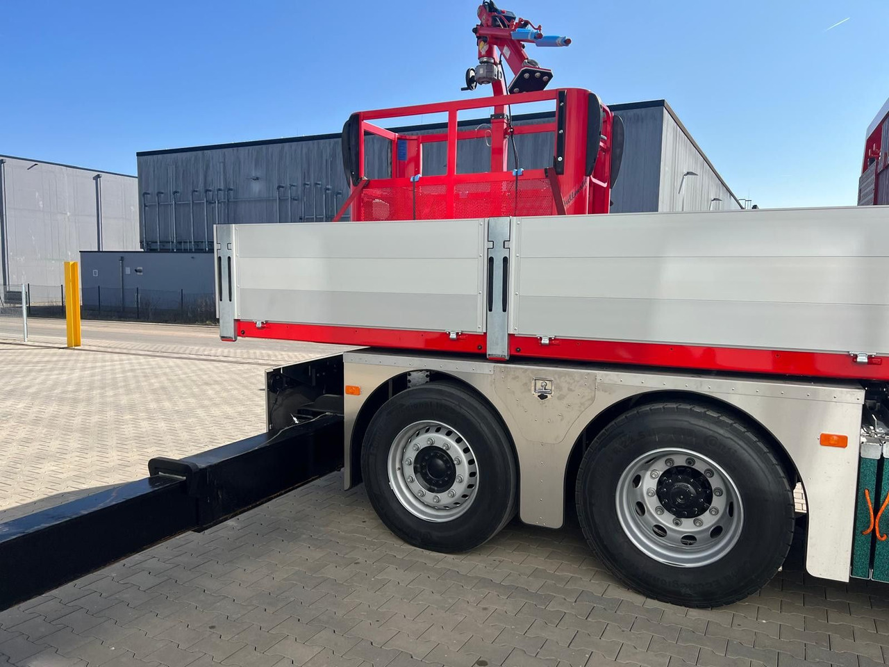 Leasing of  MAN 8x4 Hydro mit F1150 inkl Jib und Winde Korb MAN 8x4 Hydro mit F1150 inkl Jib und Winde Korb: picture 8