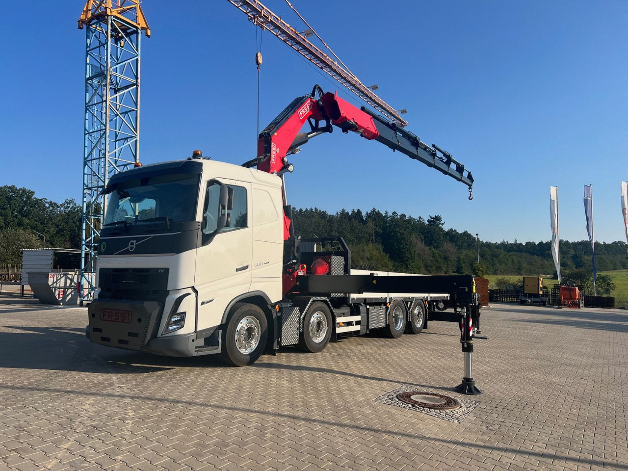 Volvo FH 500 8x2 Kran F710 RA2.26 - Crane truck: picture 1 Volvo FH 500 8x2 Kran F710 RA2.26 - Crane truck: picture 1