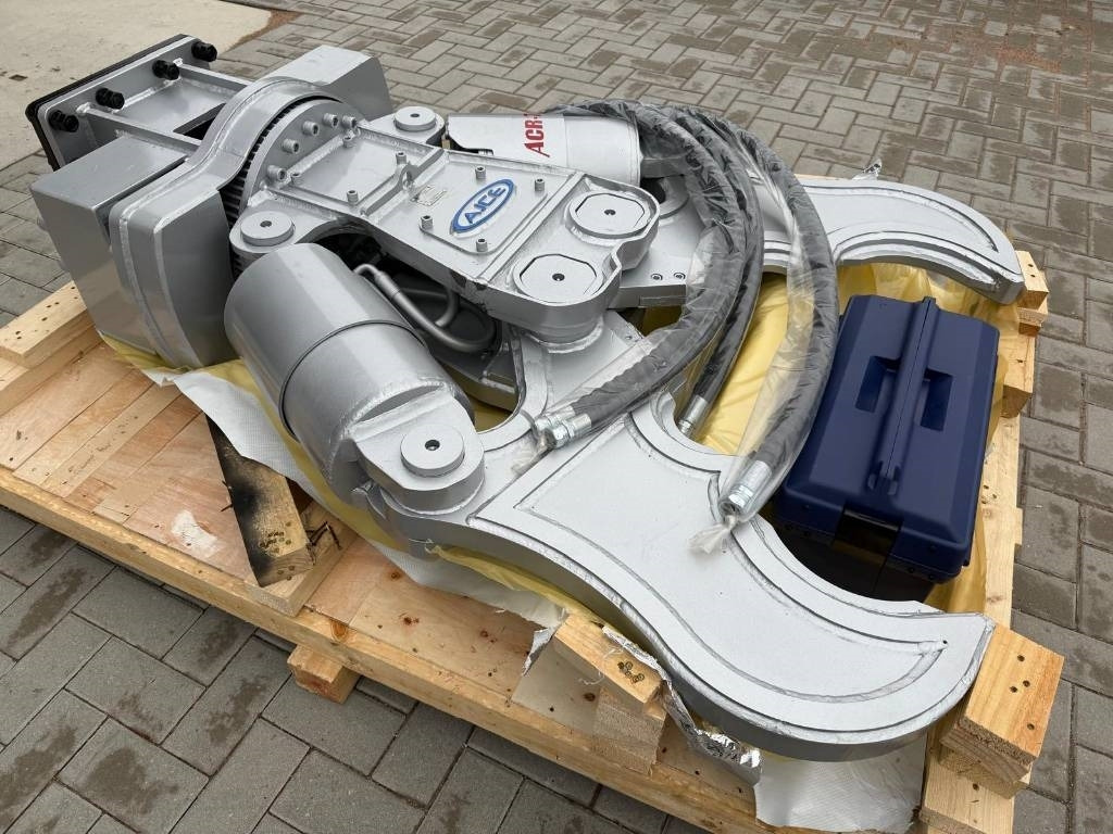 AJCE ACR72H Concrete Crusher - Demolition shears: picture 2 AJCE ACR72H Concrete Crusher - Demolition shears: picture 2