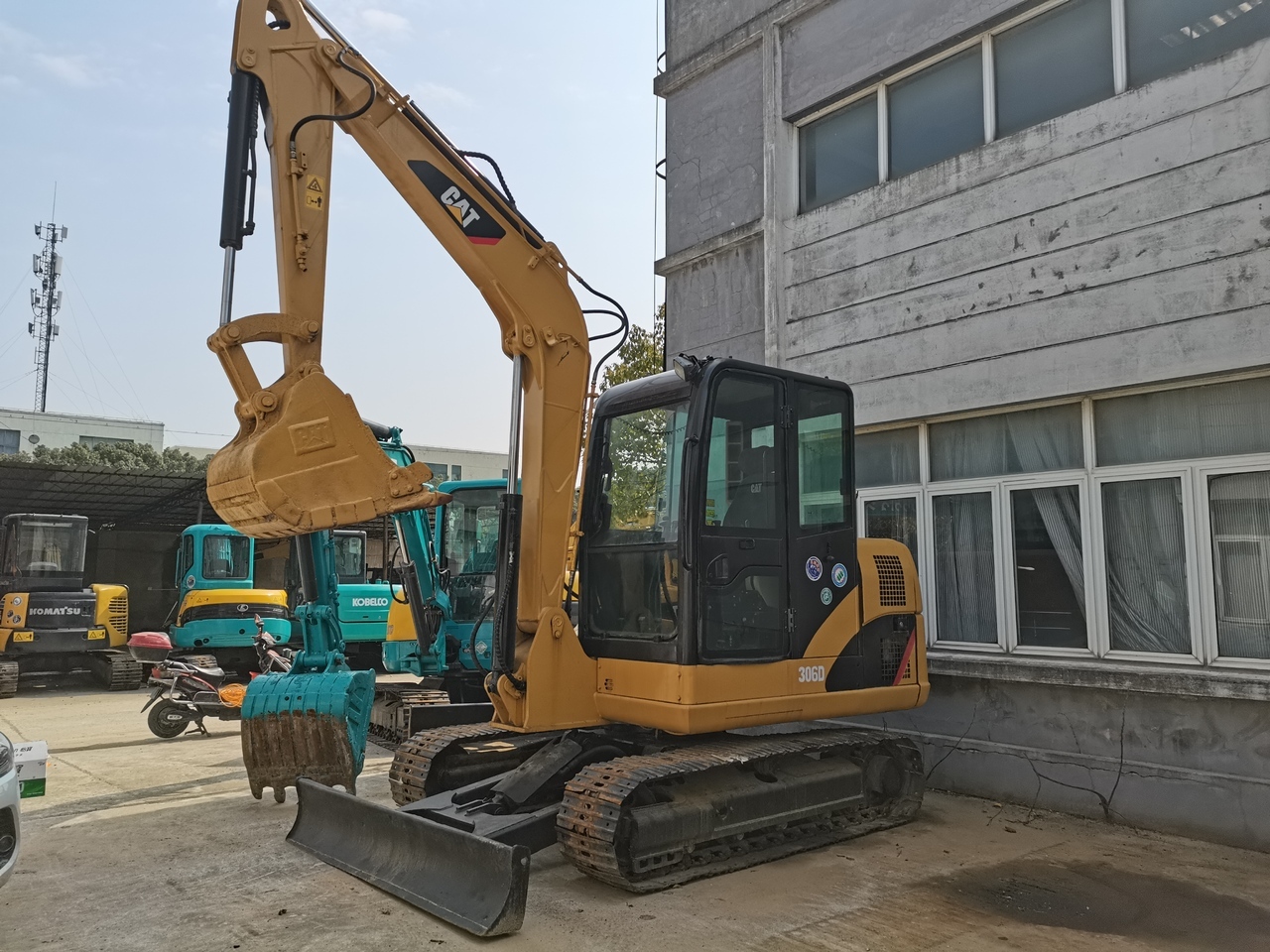CATERPILLAR 306D - Crawler excavator: picture 2 CATERPILLAR 306D - Crawler excavator: picture 2