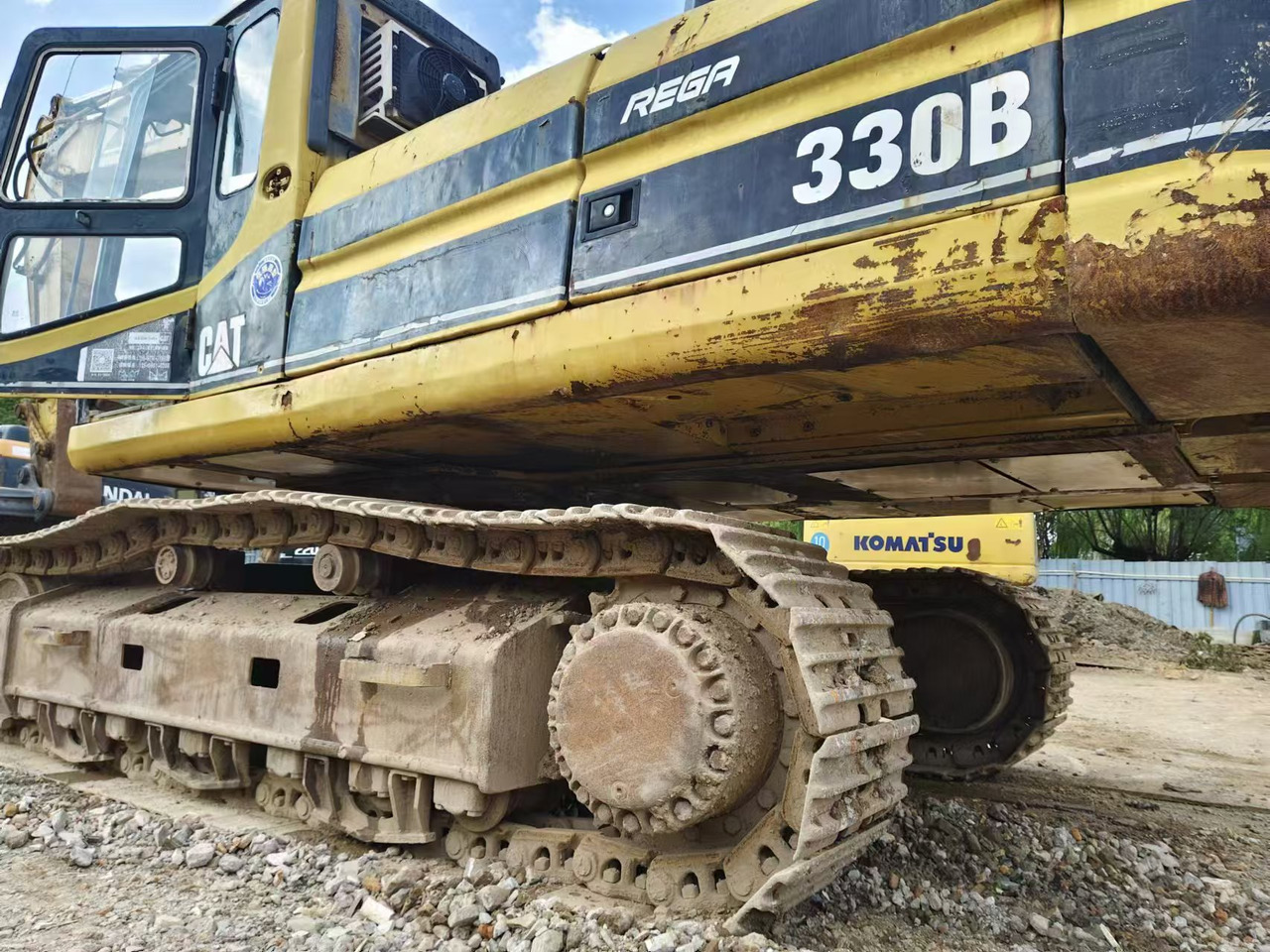 CATERPILLAR 330B - Crawler excavator: picture 3 CATERPILLAR 330B - Crawler excavator: picture 3