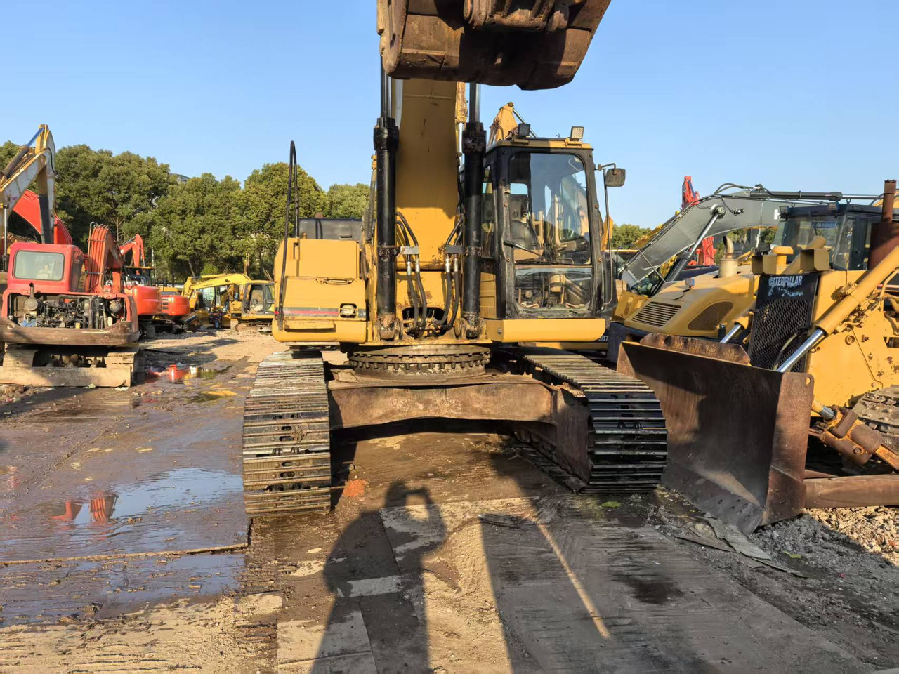 CATERPILLAR 330B - Crawler excavator: picture 4 CATERPILLAR 330B - Crawler excavator: picture 4