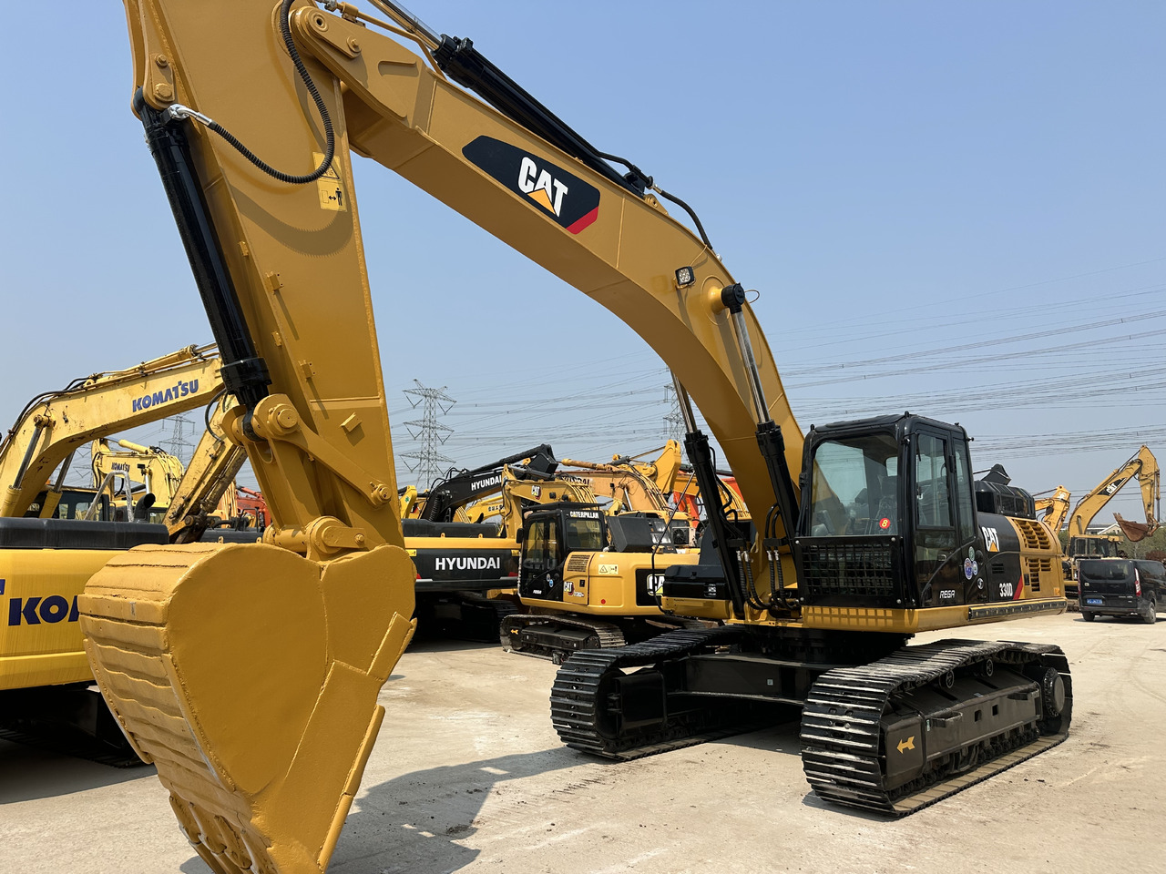 CATERPILLAR 330D - Crawler excavator: picture 3 CATERPILLAR 330D - Crawler excavator: picture 3