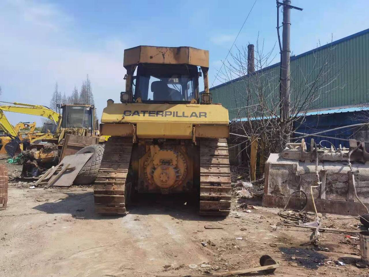CATERPILLAR D6R Imported machine - Bulldozer: picture 3 CATERPILLAR D6R Imported machine - Bulldozer: picture 3