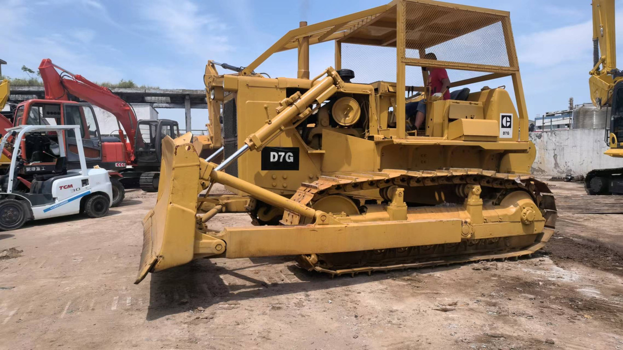 CATERPILLAR D7G - Bulldozer: picture 2 CATERPILLAR D7G - Bulldozer: picture 2