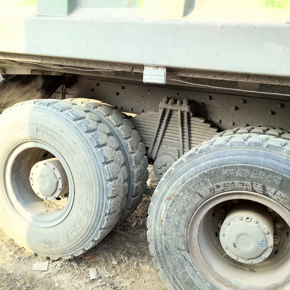 FAW Tipper 8x4 430-Green - Tipper: picture 5 FAW Tipper 8x4 430-Green - Tipper: picture 5