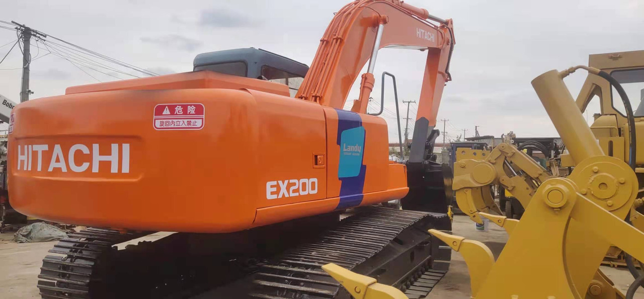 HITACHI EX200-2 - Crawler excavator: picture 2 HITACHI EX200-2 - Crawler excavator: picture 2