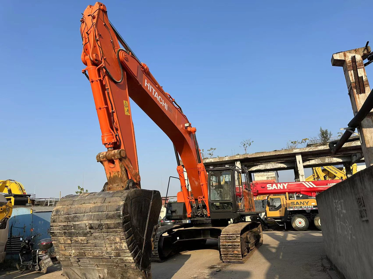 HITACHI ZX470LC-5G-excavator - Crawler excavator: picture 1 HITACHI ZX470LC-5G-excavator - Crawler excavator: picture 1