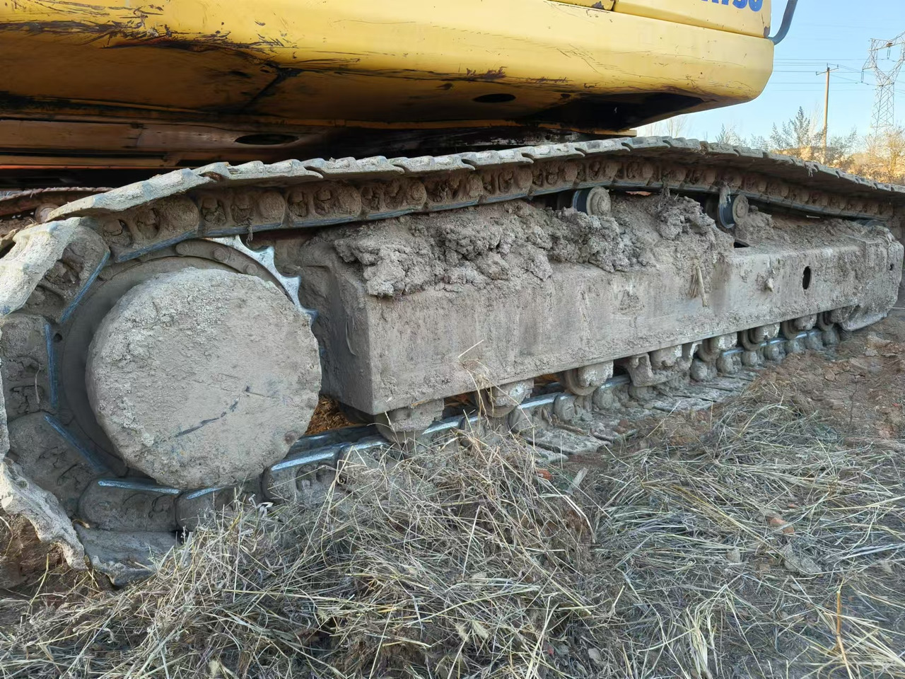 KOMATSU PC220-8 - Crawler excavator: picture 3 KOMATSU PC220-8 - Crawler excavator: picture 3