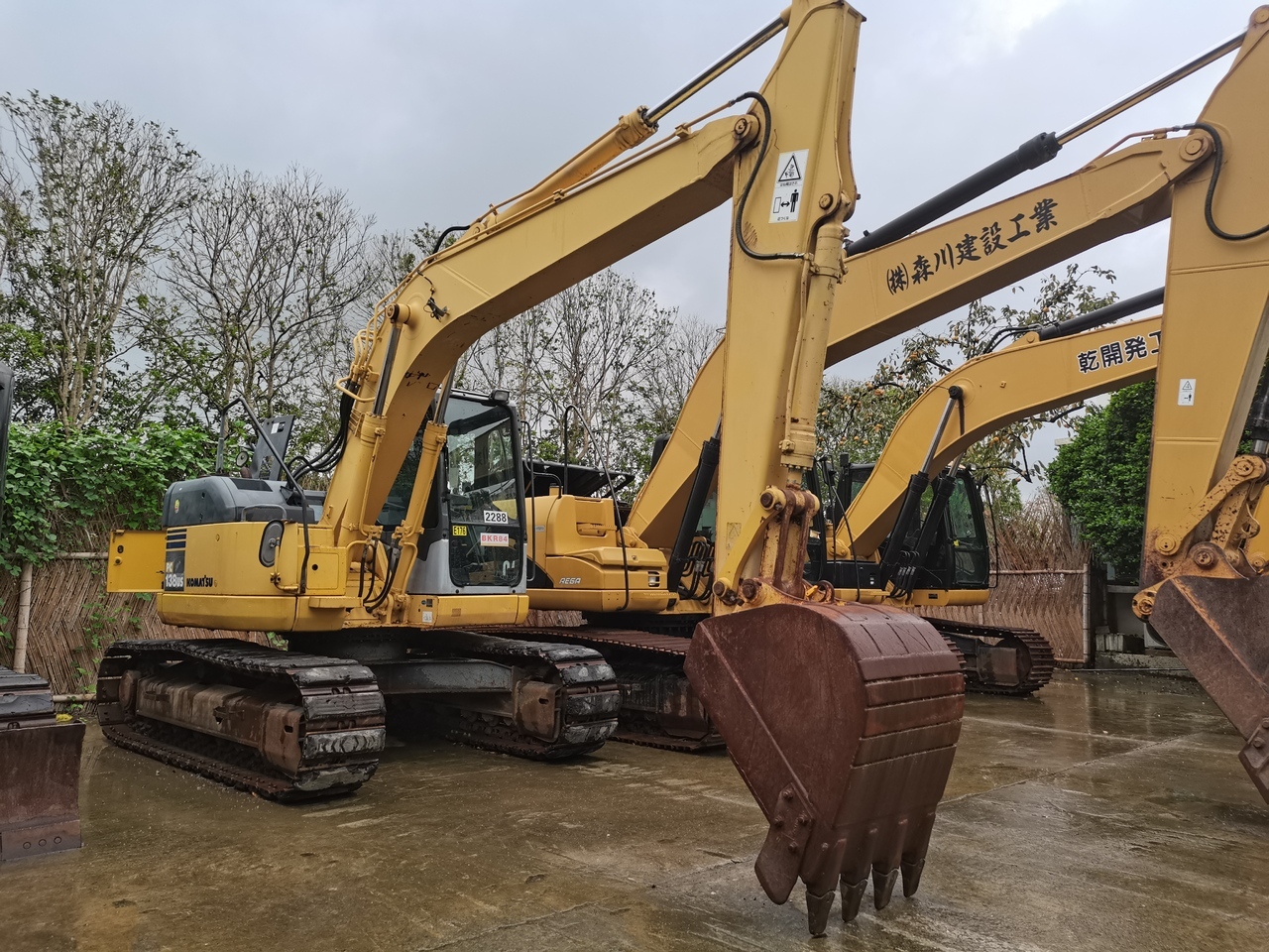 PC138US KOMATSU-PC138US - Crawler excavator: picture 1 PC138US KOMATSU-PC138US - Crawler excavator: picture 1
