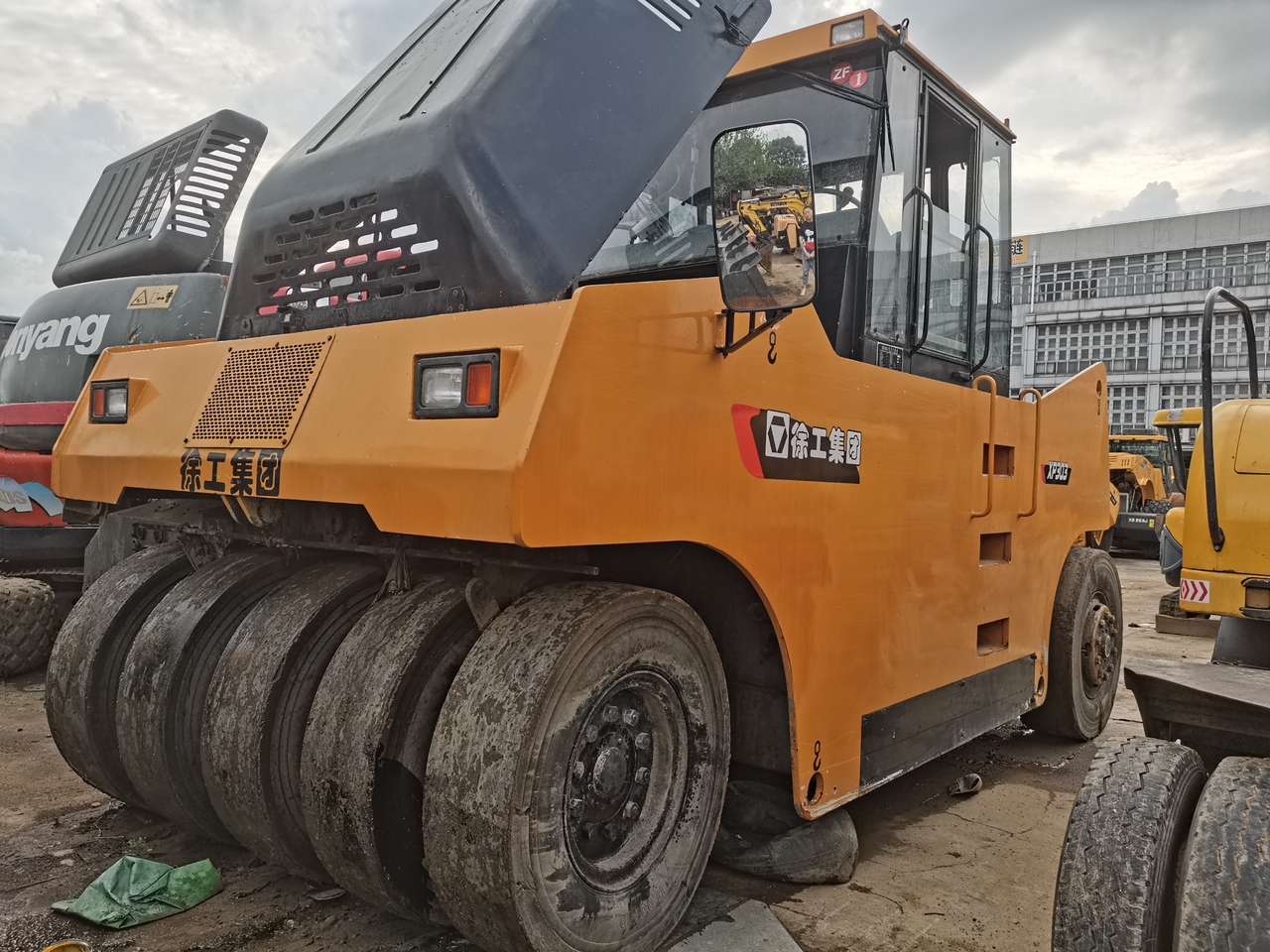 XCMG XP303 - Roller: picture 2 XCMG XP303 - Roller: picture 2