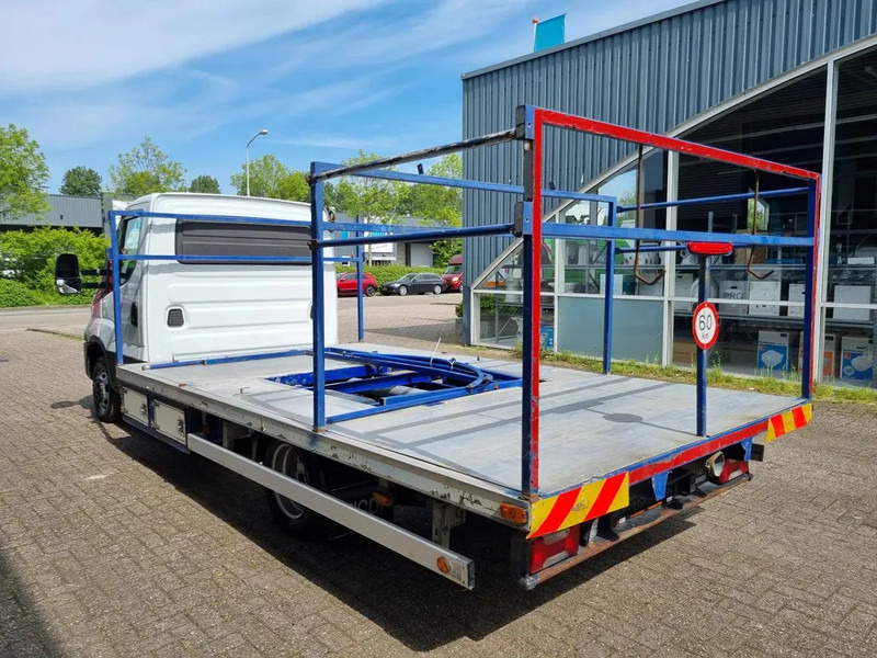 Iveco Daily 50C18 Plateau/ Airco/ PTO/ E6 - Open body delivery van: picture 5 Iveco Daily 50C18 Plateau/ Airco/ PTO/ E6 - Open body delivery van: picture 5