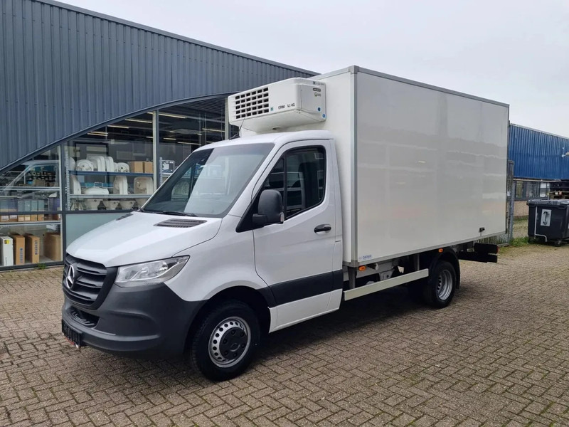 Mercedes-Benz Sprinter 516 CDI THERMOKING V500 MAX MT/ -20+20 STANDBY 380V - Refrigerated van: picture 4 Mercedes-Benz Sprinter 516 CDI THERMOKING V500 MAX MT/ -20+20 STANDBY 380V - Refrigerated van: picture 4