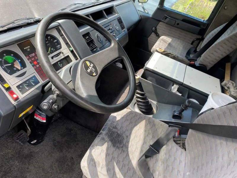 Curtainsider truck MAN 8.153 MANUAL HOLLAND TRUCK NEW NEW NEW: picture 8