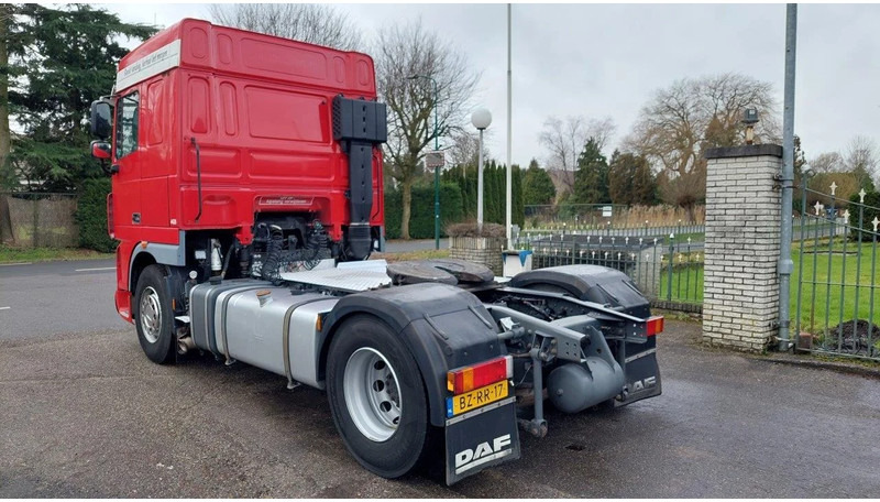 DAF XF 105.410 4X2 HYDRAULIC - Tractor unit: picture 4 DAF XF 105.410 4X2 HYDRAULIC - Tractor unit: picture 4