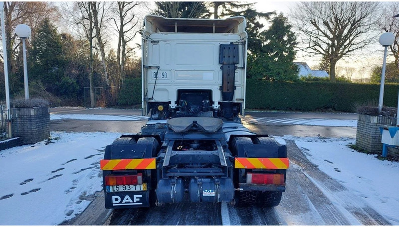 Tractor unit DAF XF 95.430 EURO 2 MANUAL GEARBOX: picture 6