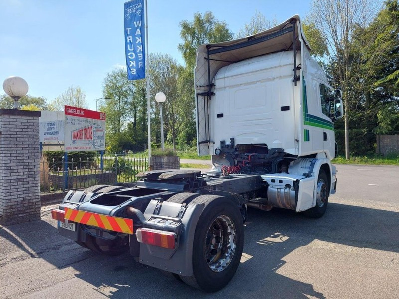 Scania R420 R420 MANUAL AIRCO RETARDER - Tractor unit: picture 3 Scania R420 R420 MANUAL AIRCO RETARDER - Tractor unit: picture 3