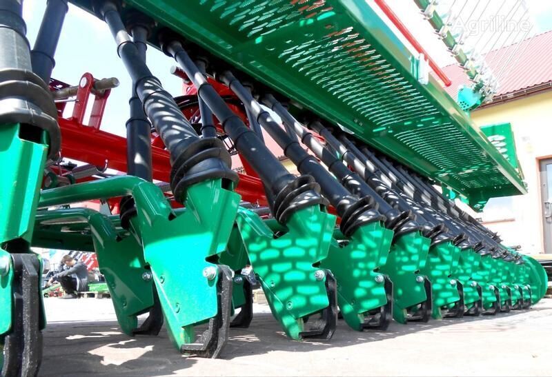 AGRO-MASZ SR-250 / SEMBRADORA - Seed drill: picture 4 AGRO-MASZ SR-250 / SEMBRADORA - Seed drill: picture 4