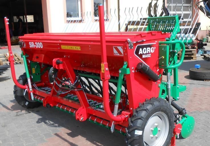 AGRO-MASZ SR-300 / SEMBRADORA MECÁNICA - Seed drill: picture 2 AGRO-MASZ SR-300 / SEMBRADORA MECÁNICA - Seed drill: picture 2