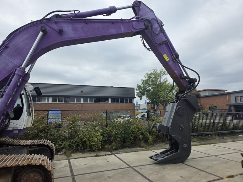 Hitachi zx350lc-6 included crusher hitachi demolition crusher - Excavator: picture 2 Hitachi zx350lc-6 included crusher hitachi demolition crusher - Excavator: picture 2