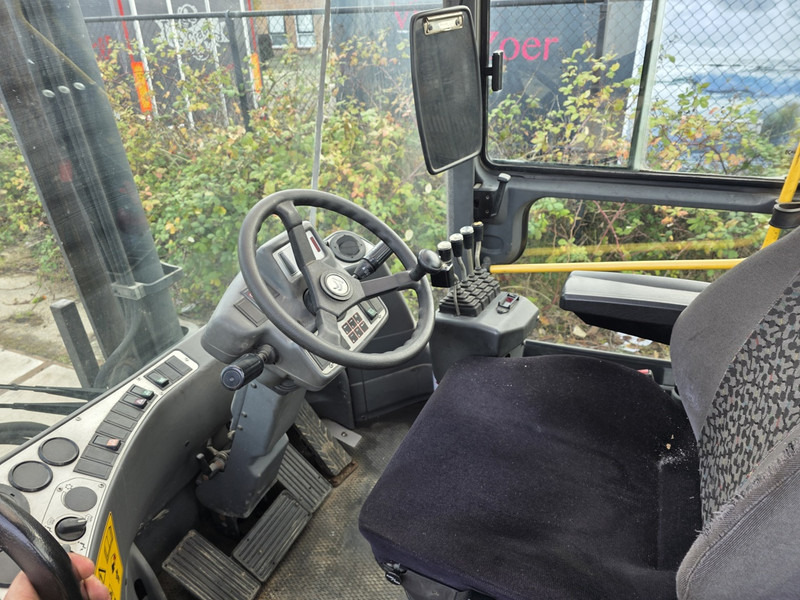 Kalmar DCE 55-6HM diesel heftruck 5.5 tons diesel heftruck - Diesel forklift: picture 5 Kalmar DCE 55-6HM diesel heftruck 5.5 tons diesel heftruck - Diesel forklift: picture 5