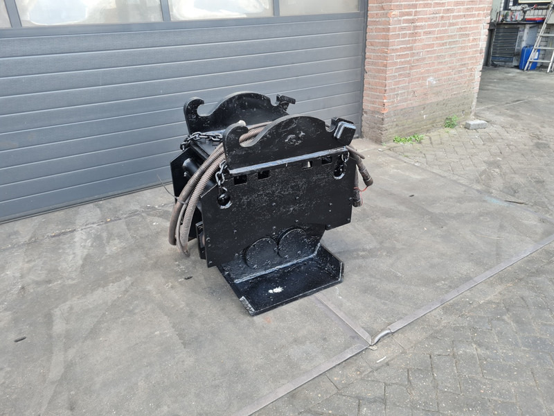 Trilblok cw 30 vibration plate dehaco npk verachtert cat - Vibratory plate: picture 2 Trilblok cw 30 vibration plate dehaco npk verachtert cat - Vibratory plate: picture 2