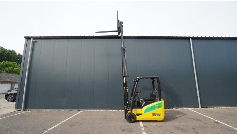 Eurotrac FE18-S 1.8 TON TRIPLEX 3-STAGE NEW FORKLIFT - Construction machinery: picture 1 Eurotrac FE18-S 1.8 TON TRIPLEX 3-STAGE NEW FORKLIFT - Construction machinery: picture 1