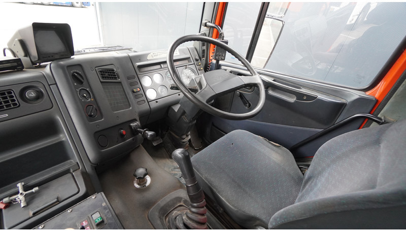 Road sweeper DAF 65.180 ATI STREET SWEPER RH DRIVE MANUAL GARBOX 96.000KM: picture 7