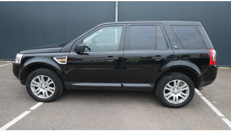 Land Rover Freelander 2.2 TD4 E 4X4 - Minibus, Passenger van: picture 1 Land Rover Freelander 2.2 TD4 E 4X4 - Minibus, Passenger van: picture 1