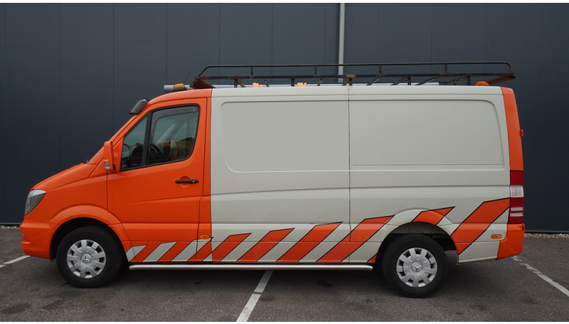 Mercedes-Benz 309 SPRINTER CLOSED BOX - Box van: picture 1 Mercedes-Benz 309 SPRINTER CLOSED BOX - Box van: picture 1