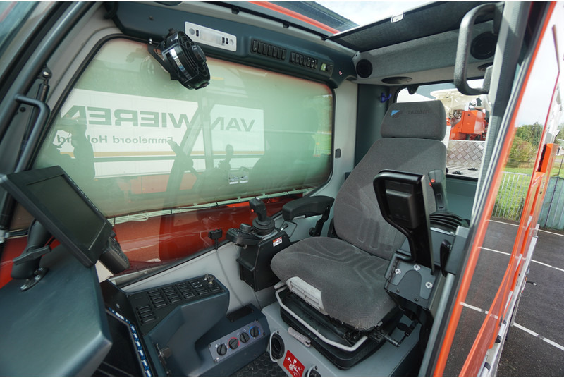 Crane truck Tadano-Faun ATF60G-3 6X6X6: picture 9 Crane truck Tadano-Faun ATF60G-3 6X6X6: picture 9