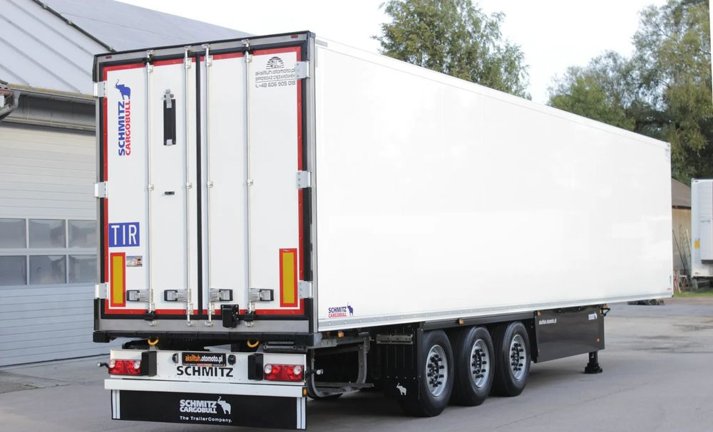 Schmitz Cargobull FP 60 V7 Thermo King SLXi 300 / JAK NOWA / ŚCIANA 7 CM / - Refrigerator semi-trailer: picture 2 Schmitz Cargobull FP 60 V7 Thermo King SLXi 300 / JAK NOWA / ŚCIANA 7 CM / - Refrigerator semi-trailer: picture 2