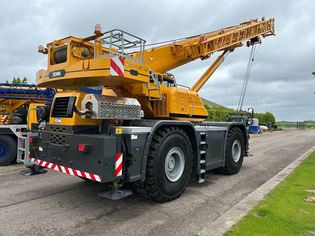 XCMG XCR70_E - Mobile crane: picture 3 XCMG XCR70_E - Mobile crane: picture 3