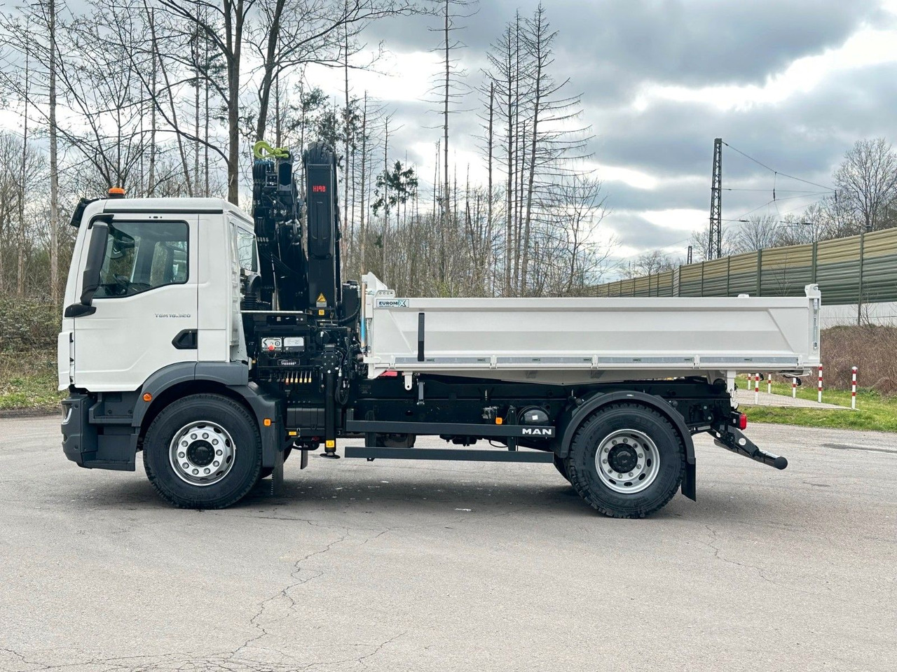 MAN TGM 18.320 4x2 Euro6e Hiab X-HiDuo 138DS-3 - Tipper, Crane truck: picture 5 MAN TGM 18.320 4x2 Euro6e Hiab X-HiDuo 138DS-3 - Tipper, Crane truck: picture 5