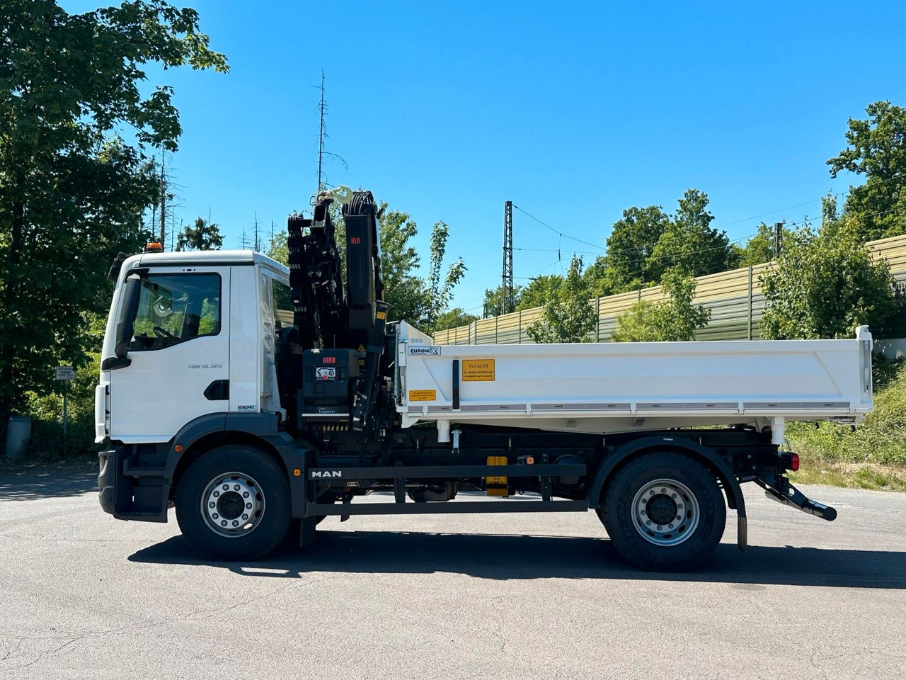 MAN TGM 18.320 4x2 Euro6e Hiab X-HiDuo 138DS-4 - Tipper, Crane truck: picture 4 MAN TGM 18.320 4x2 Euro6e Hiab X-HiDuo 138DS-4 - Tipper, Crane truck: picture 4